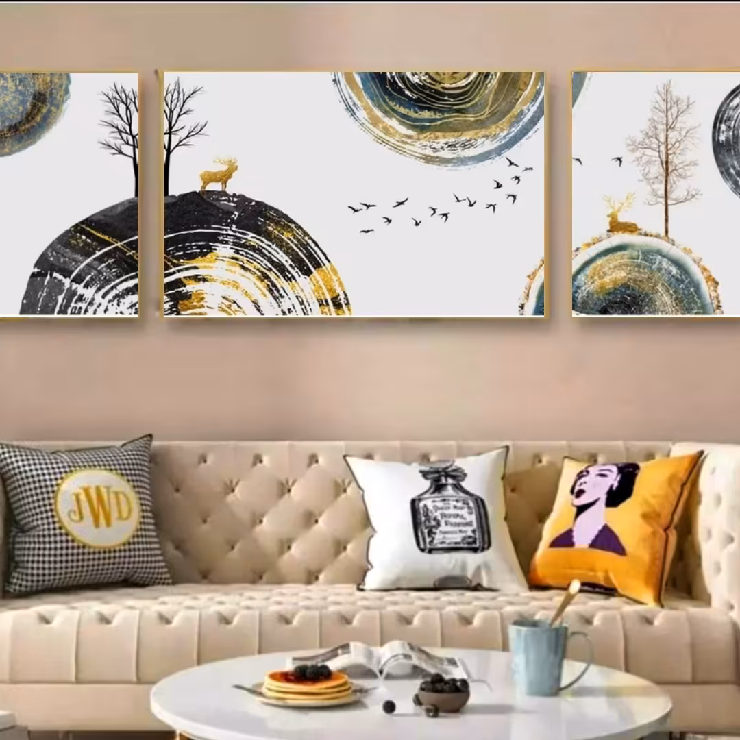 تابلو دکوراتیو فانتزی دایره گوزن وپرندگان بازمینه سفید سه تکه 