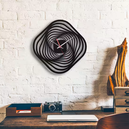 ساعت دیواری طرح بلیزینگ استار (Blazing Star)