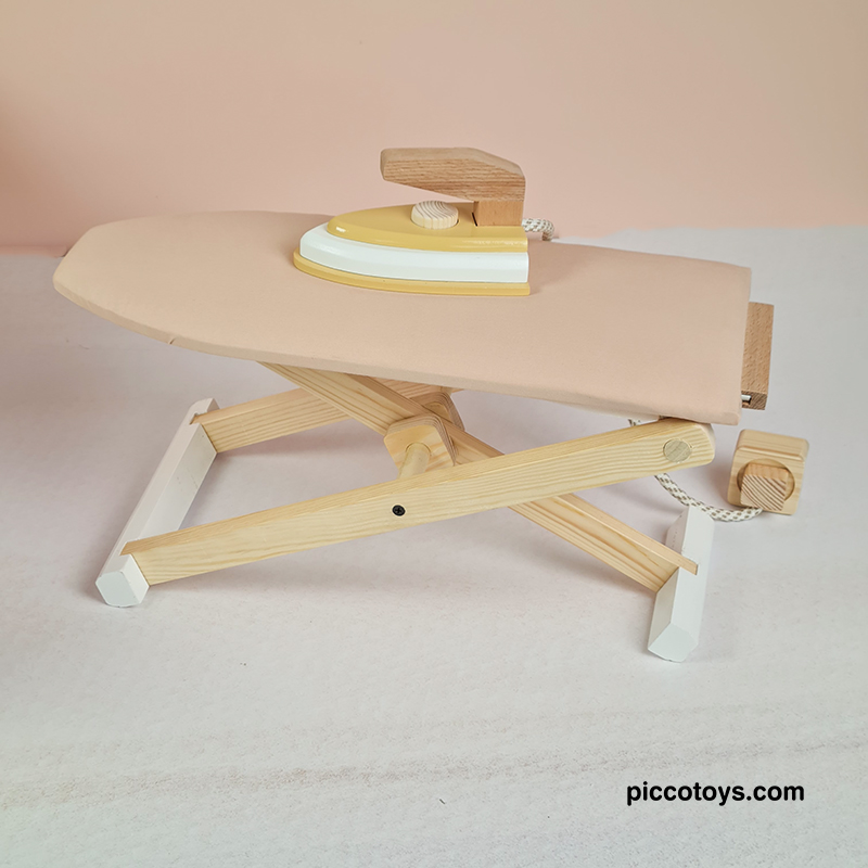 میز اتو اسباب بازی رنگ کرم کد GT711D