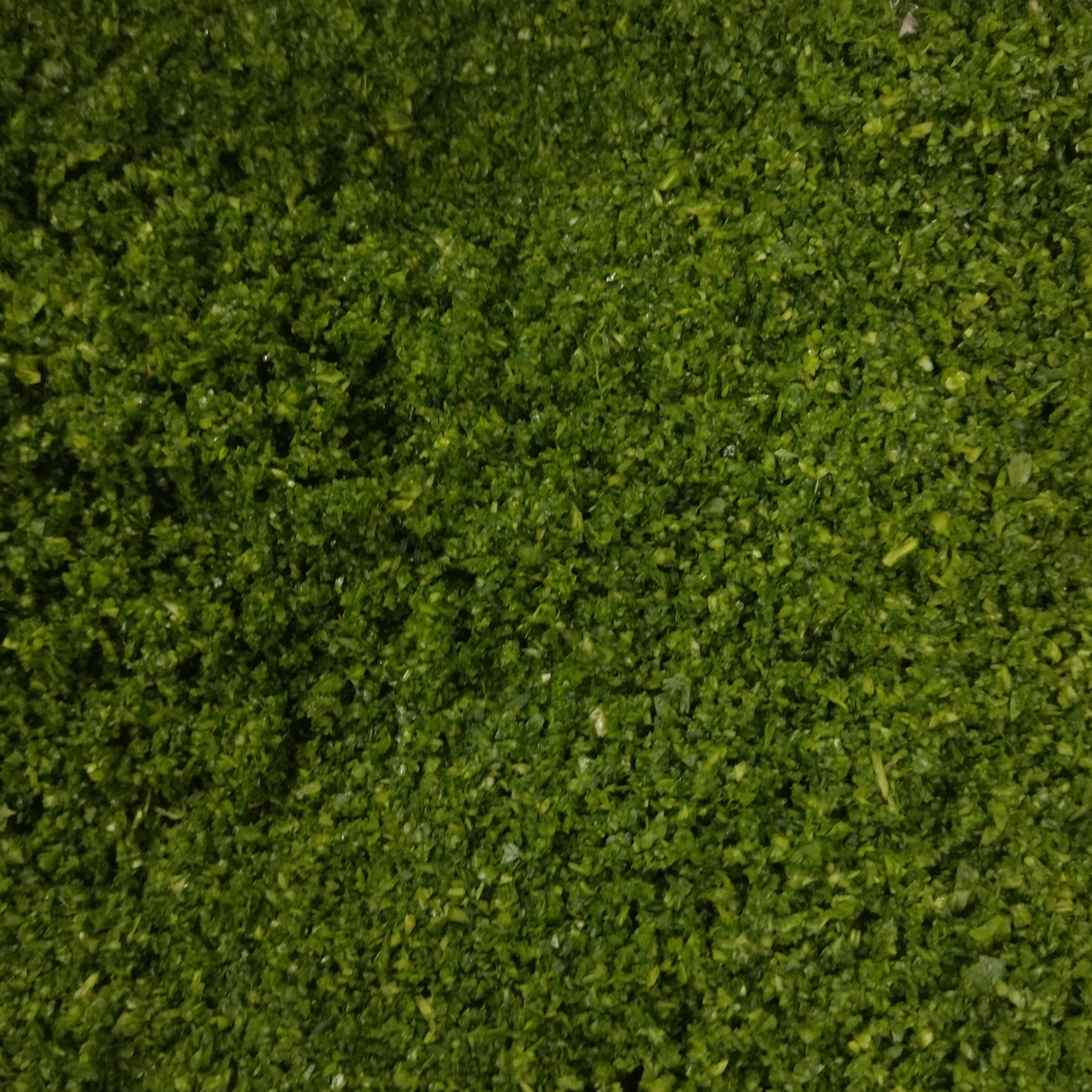 سبزی خورشتی خرد شده معطر