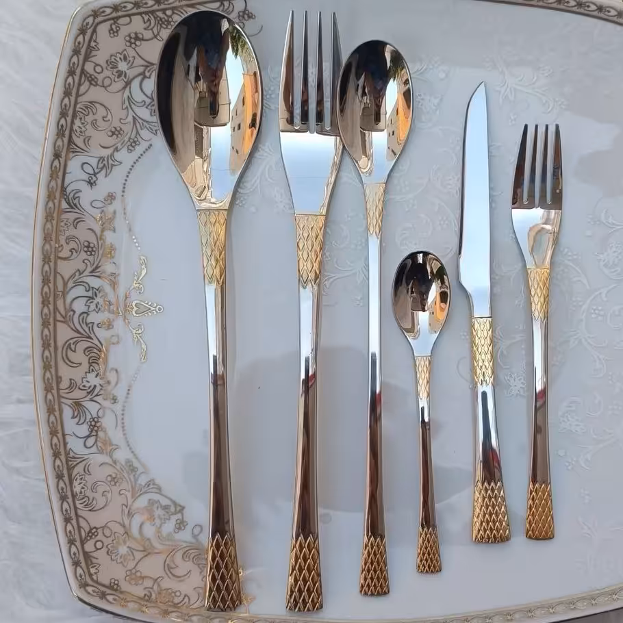 سرویس قاشق چنگال 24 نفره یونیک آناناسی