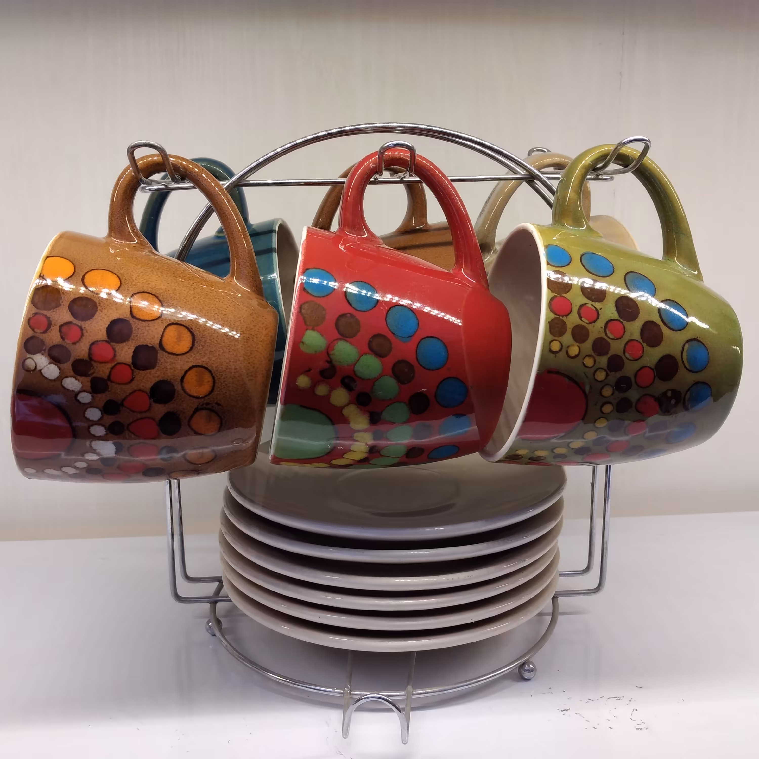 سرویس فنجان و نعلبکی سرامیکی  شش تایی با استند 