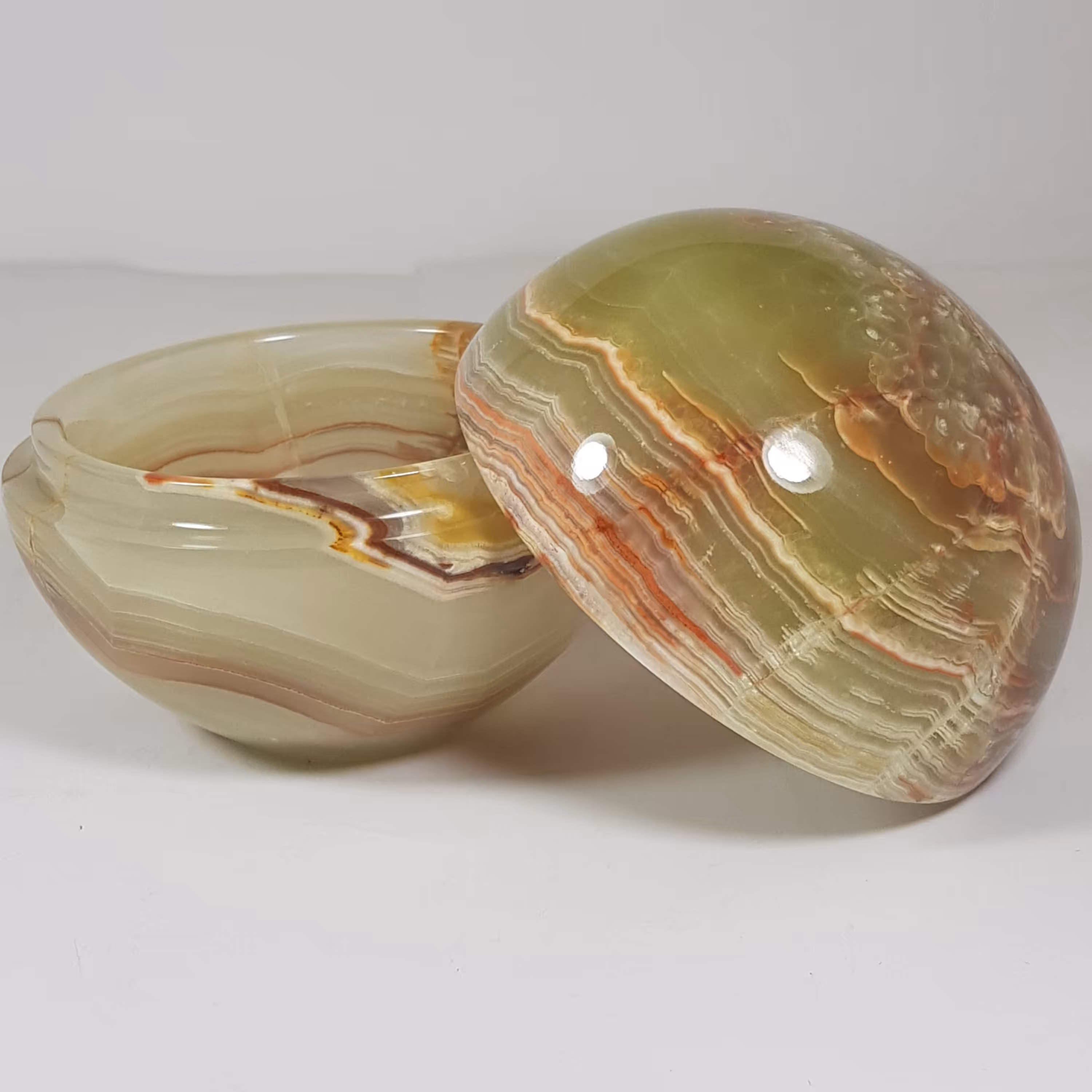 گوی جواهرات