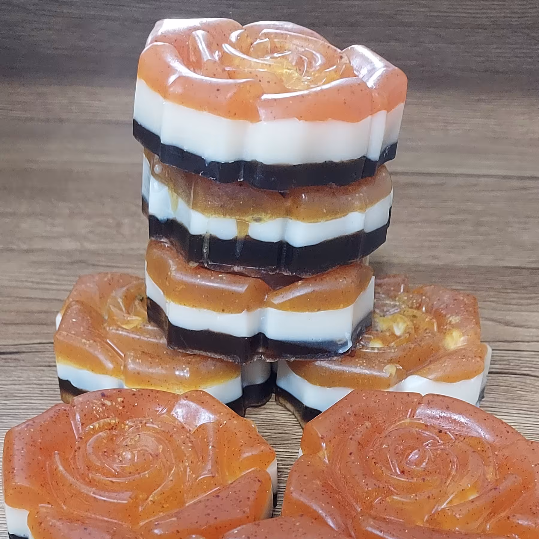 صابون سه رنگ.همه کاره