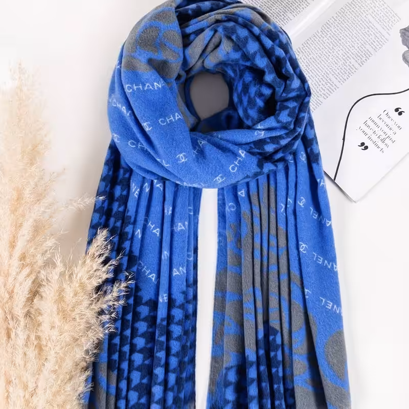 محتوای محصول شال موهر چنل 

کد محصول5038509
 جنس موهر
اصلا سُر و لیز نیست
 ابعاد 70در 200
