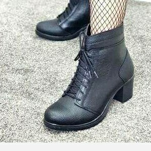 نیم بوت پاشنه 5سانت از سایز 37 تا 40