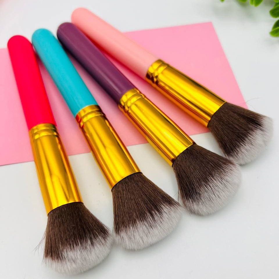 براش رژگونه تکی پاستیلی
تراکم بالا
کیفیت عالی

