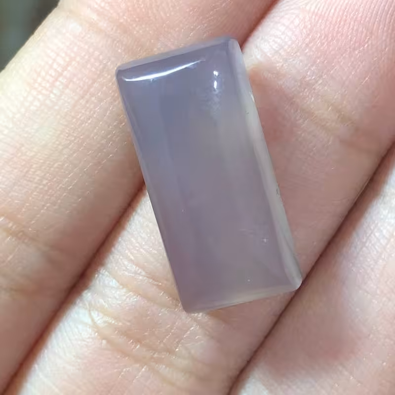 نگین عقیق سوسنی بسیار خوش رنگ و زیبا با تراش مستطیل کد 156