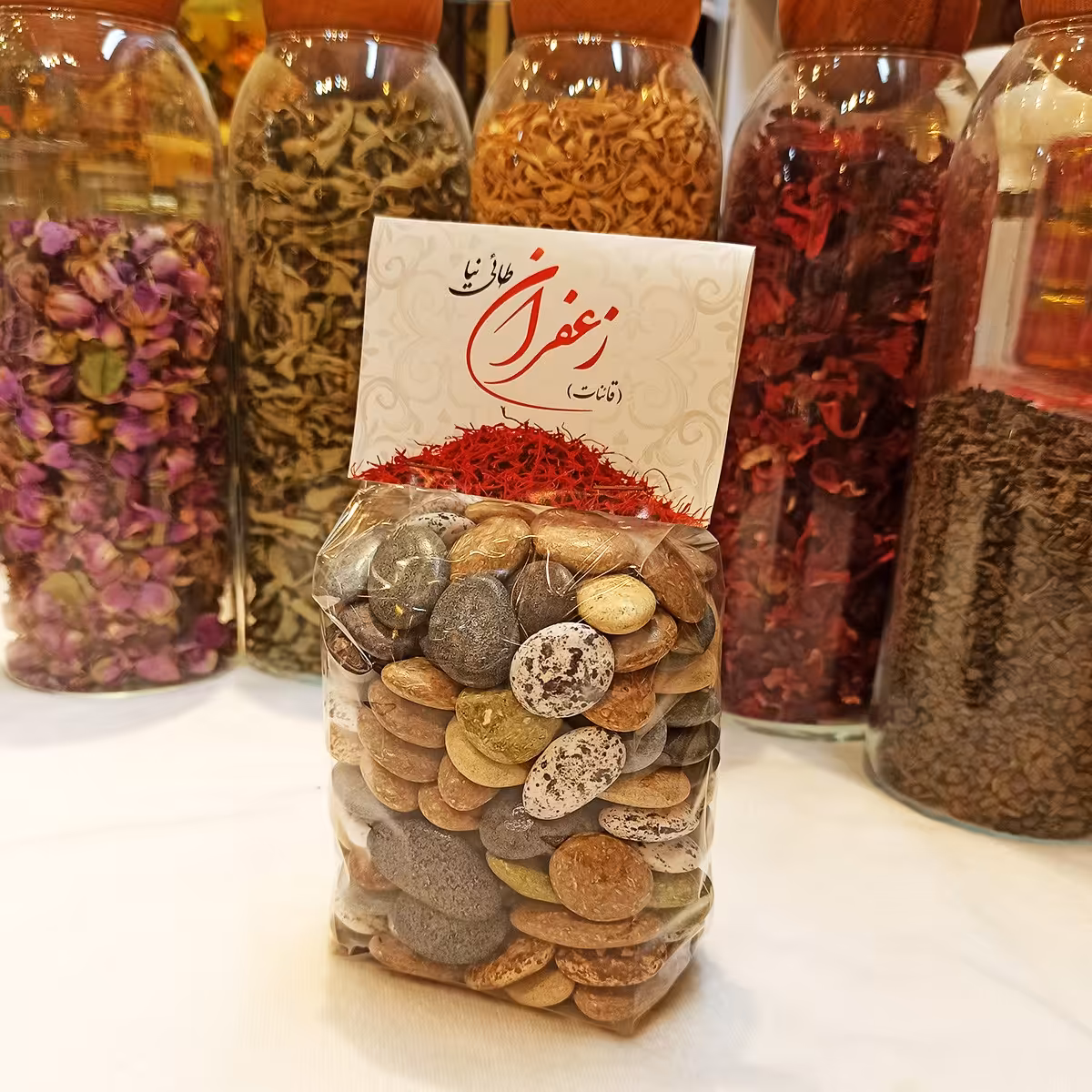 شکلات سنگی رودخانه 100 گرمی -سلین کالا 