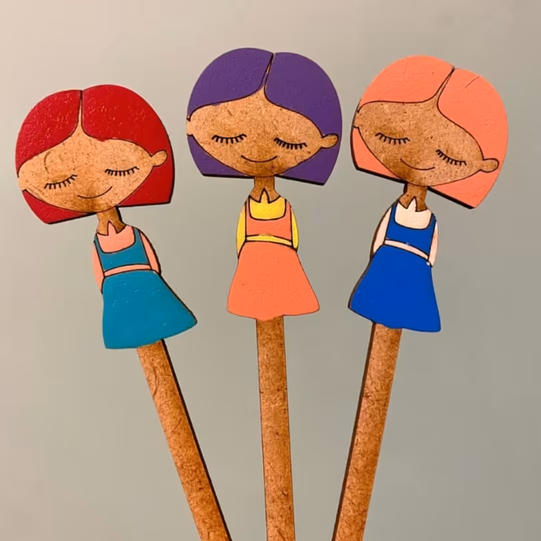 نشانگر چوبی کتاب طرح دختر