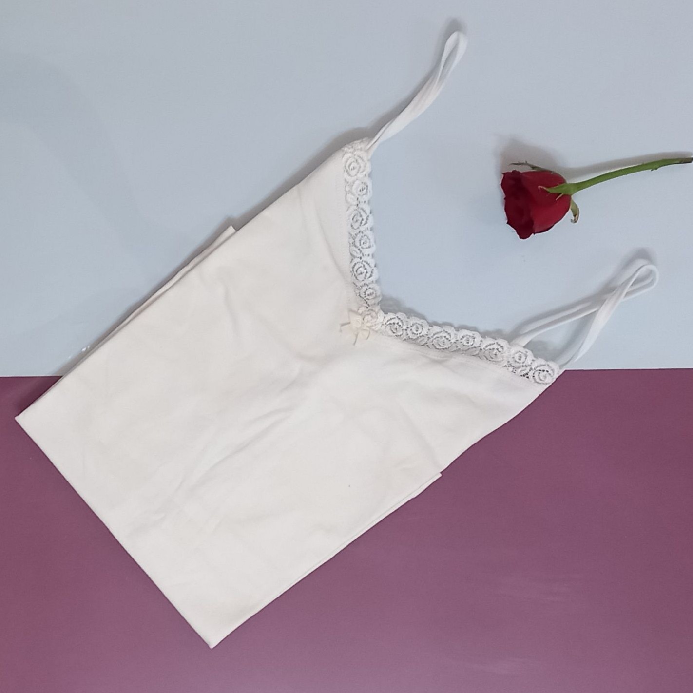 تاپ سفید شیری رنگ 