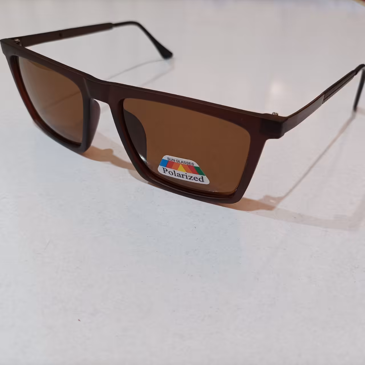 عینک آفتابی کد 370 عینک افتابی uv400 عینک پلاریزه مدوپوشاک اکسسوری زیور آلات عینک ارزان عینک شیک وخاص 