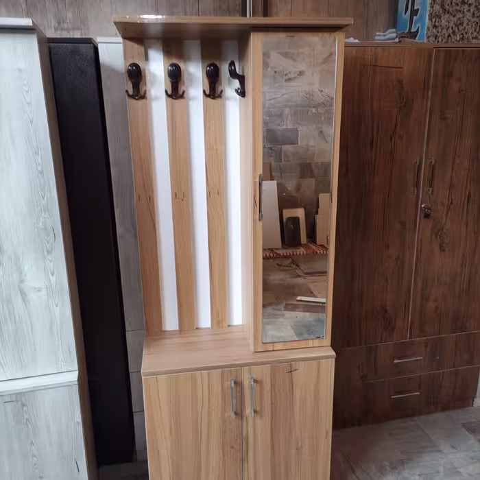 جالباسی پادری پس کرایه