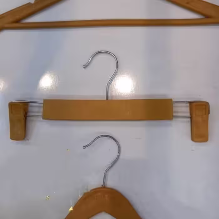 چوب لباسی دو گیره طرح چوب 