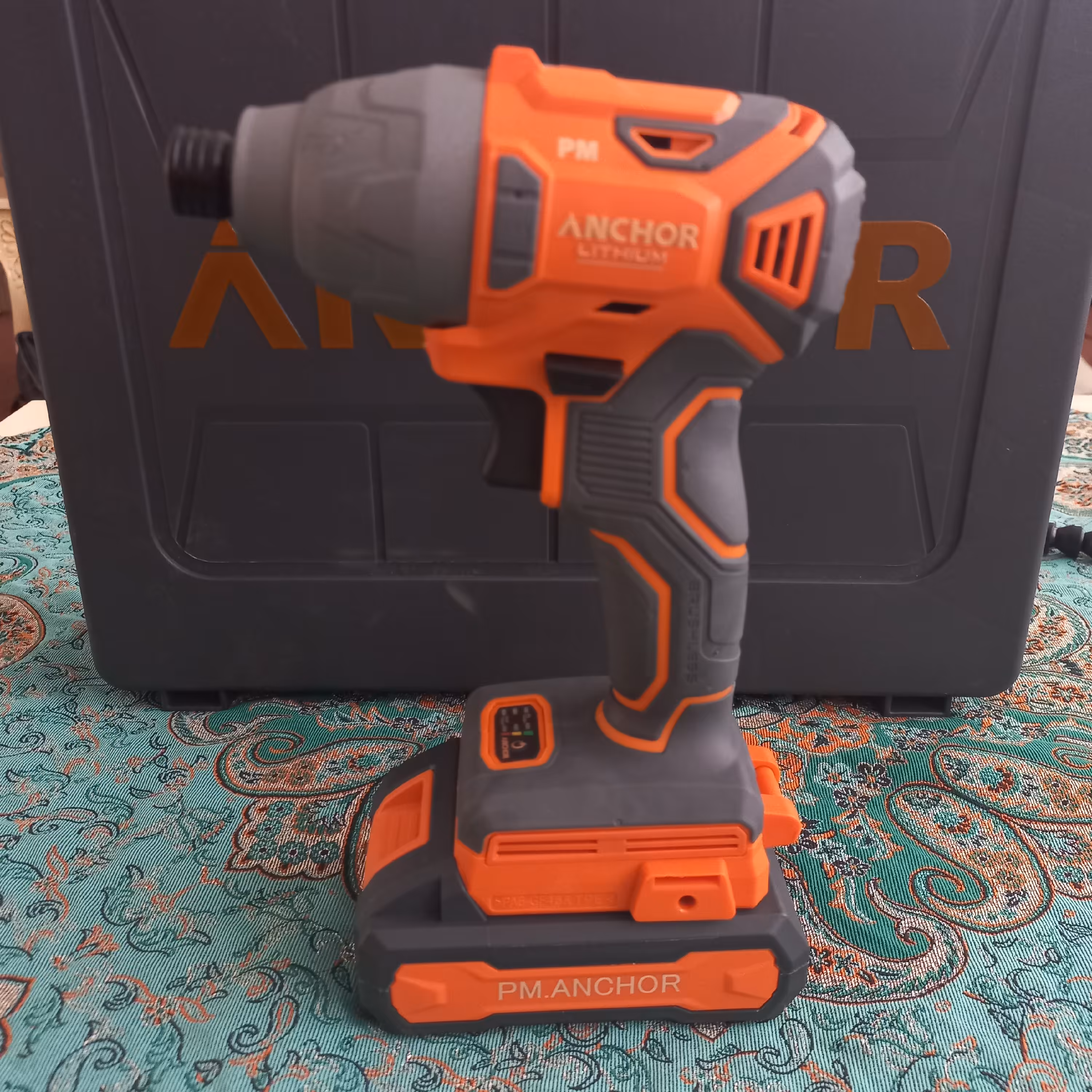 پیچ گوشتی شارژی موتور براشلس 20 ولت انکور