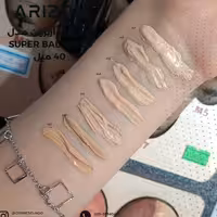 کرم پودر آریزون مدل Super Balanced شماره M3 حجم 40 میلی لیتر