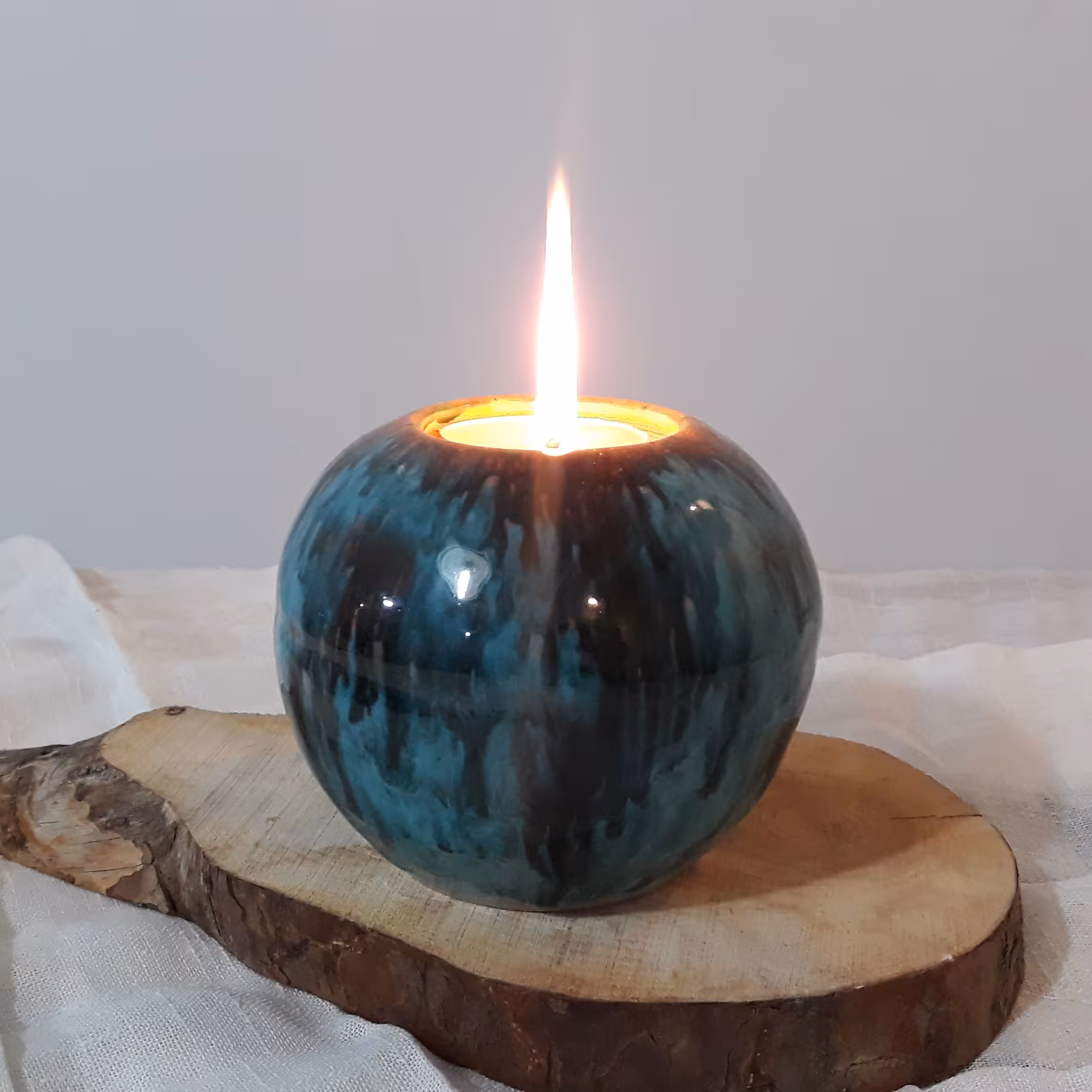 جا شمعی و جا عودی سفالی لعاب کوره ای خورده 