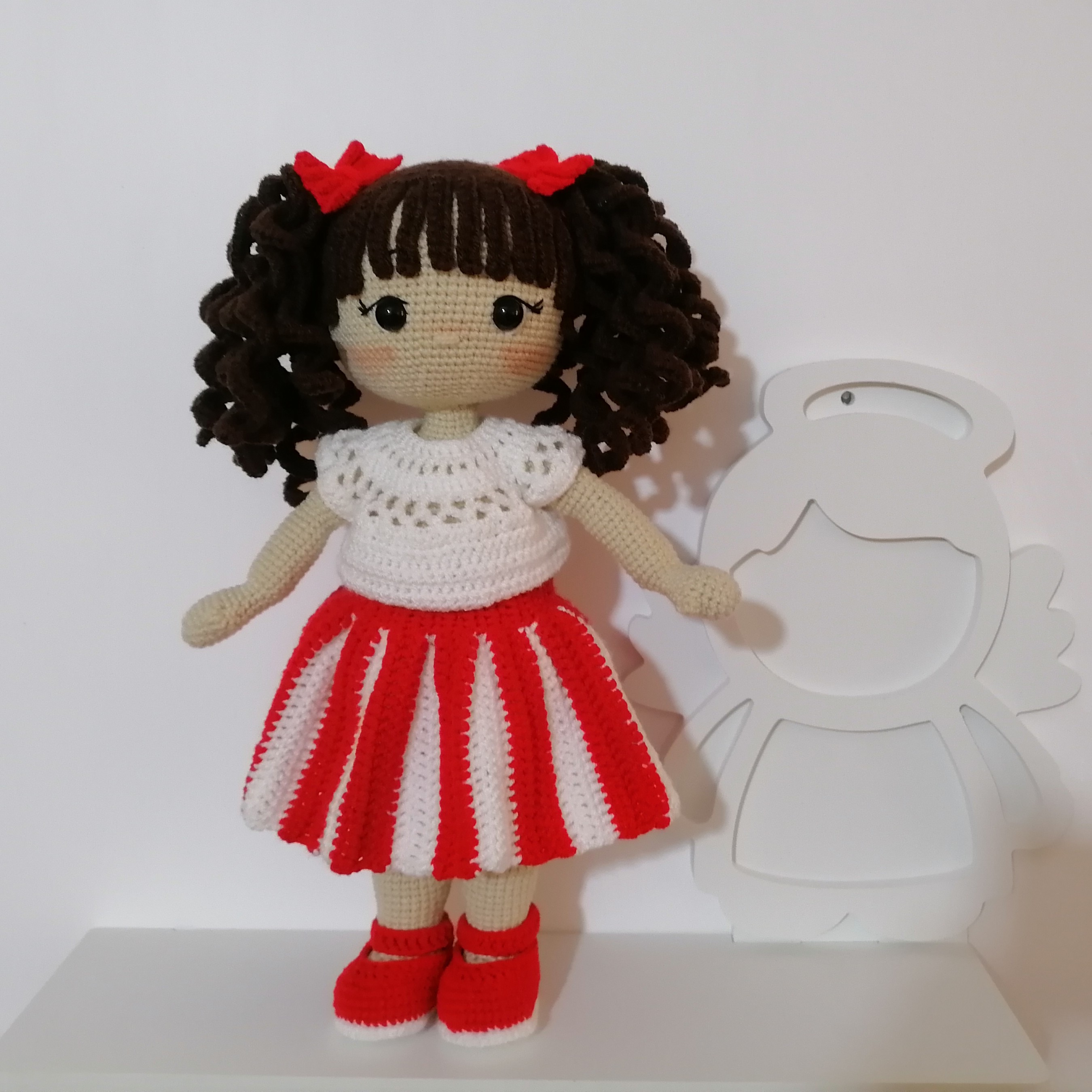 عروسک بافتنی دختر رزا 