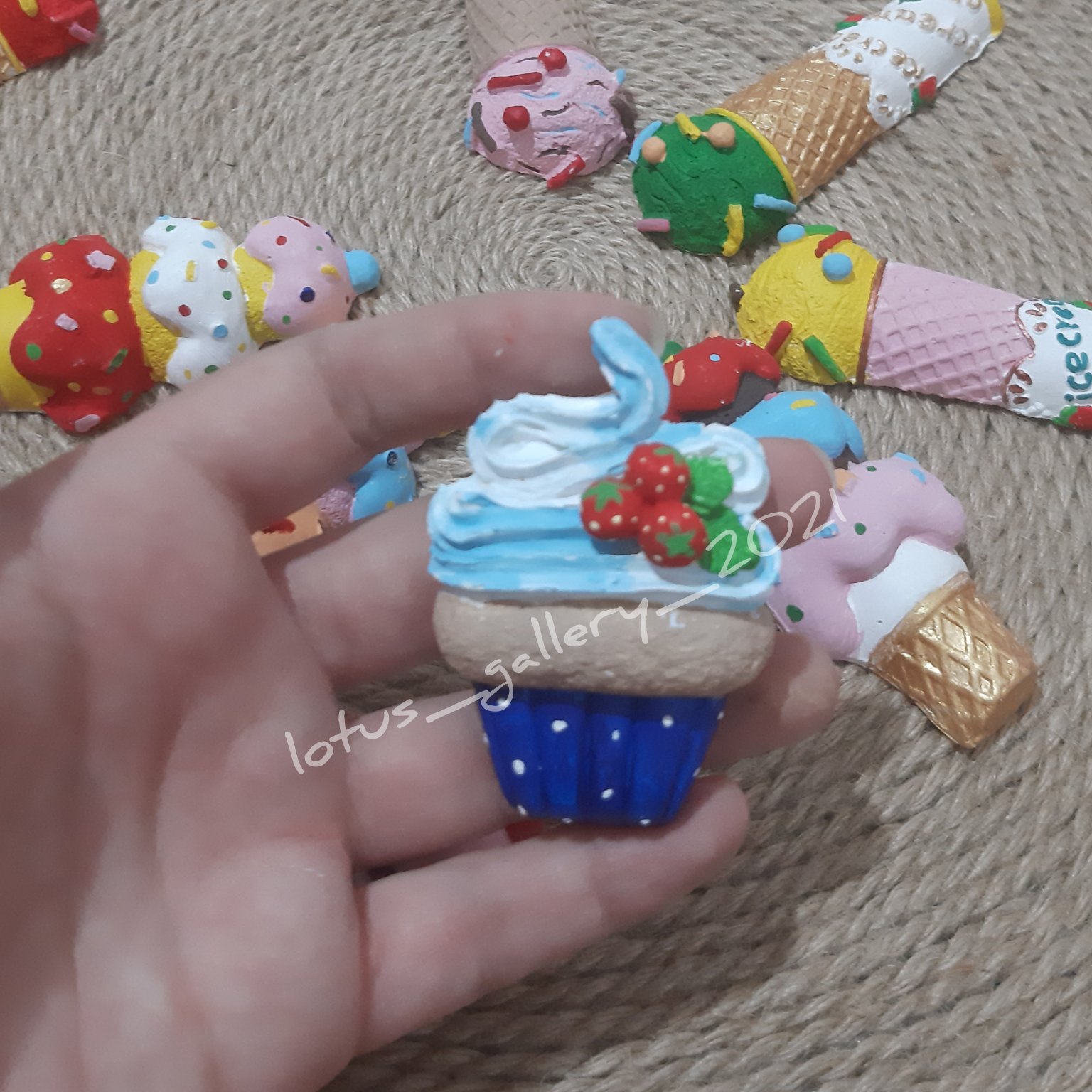 مگنت کاپ کیک