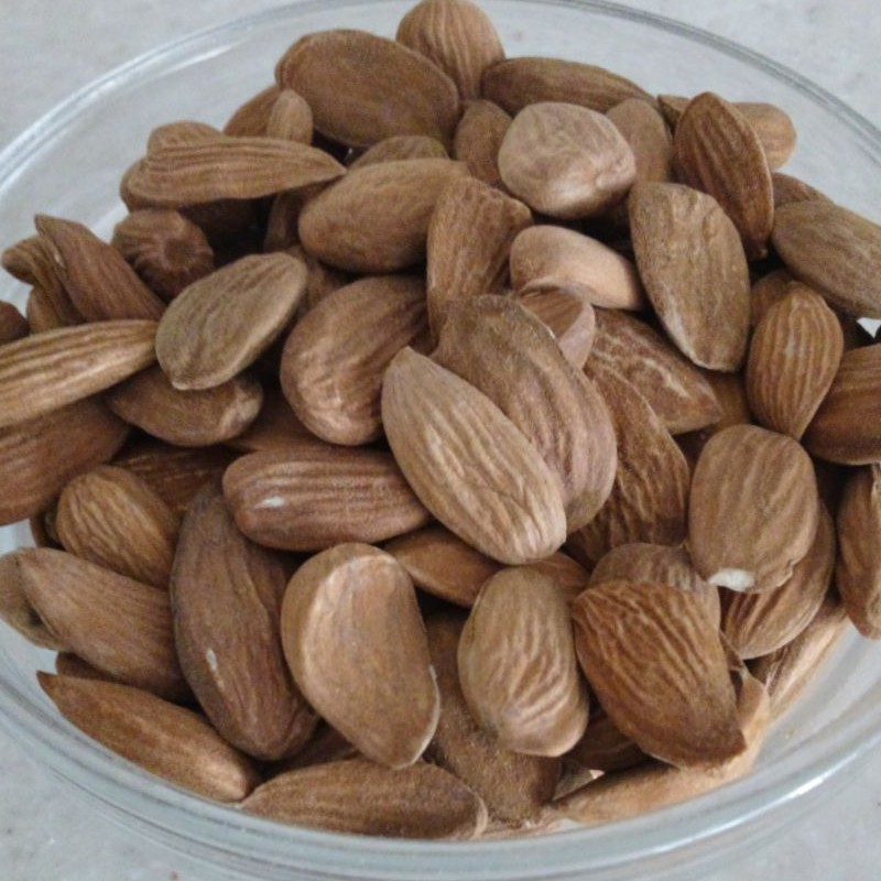 مغز بادام
