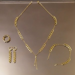 سرویس طرح طلا تمام استیل آبکاری شده کارتیر و زنجیر