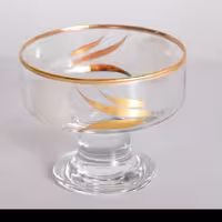 بستنی خوری لب طلا آیس ویل.تراش خورده