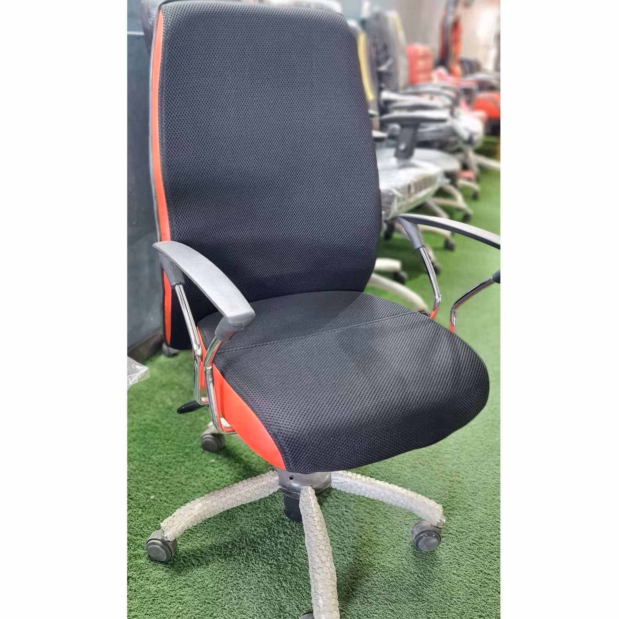 صندلی اداری صندلی کارمندی مدل پارچه تنفسی، ضد تعرق 