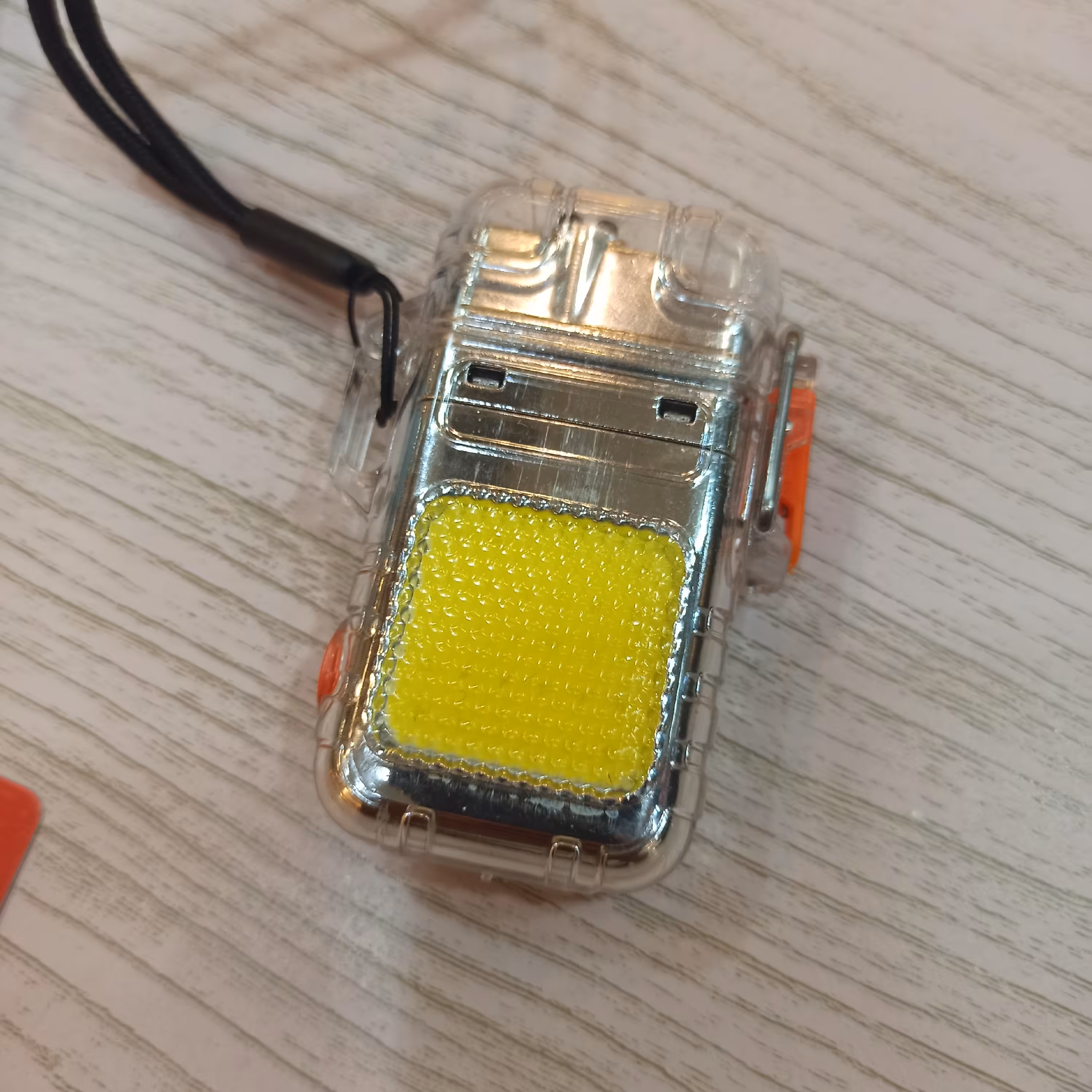 فندک پلاسمایی قابل شارژ ضد آب ،چراغ قوه دار