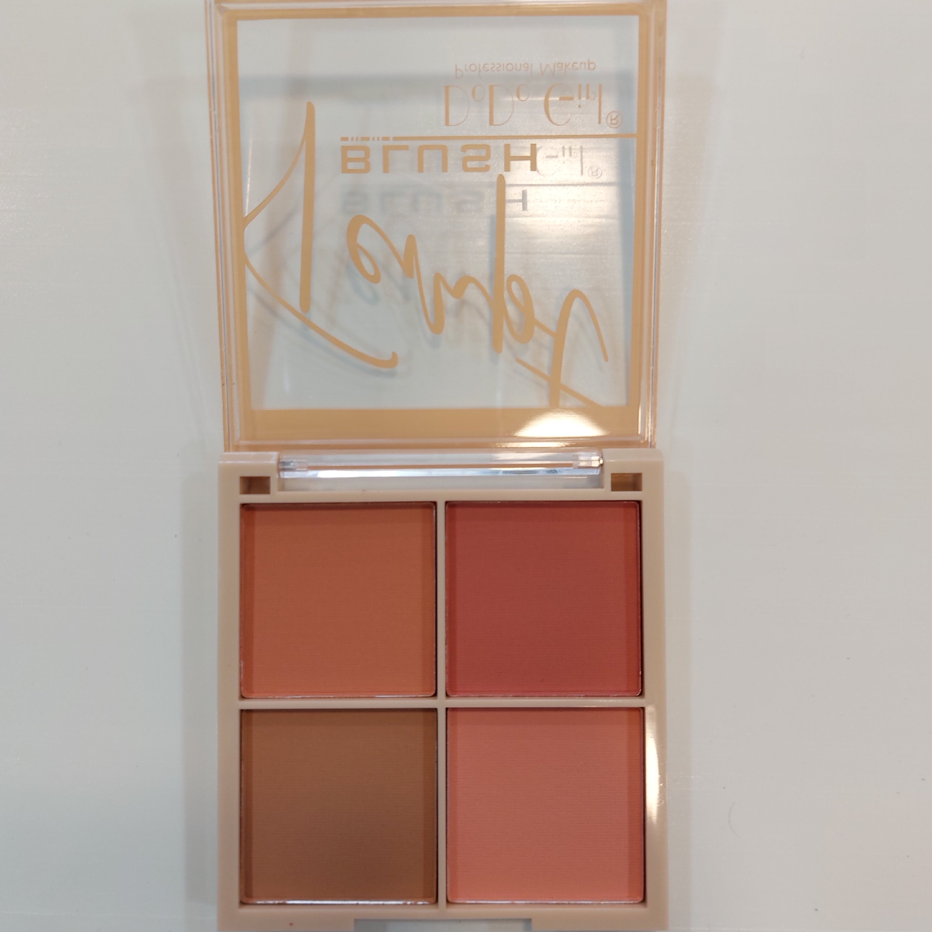 رژگونه جامد پالت 4 عددی بزند دو دو گیرل 