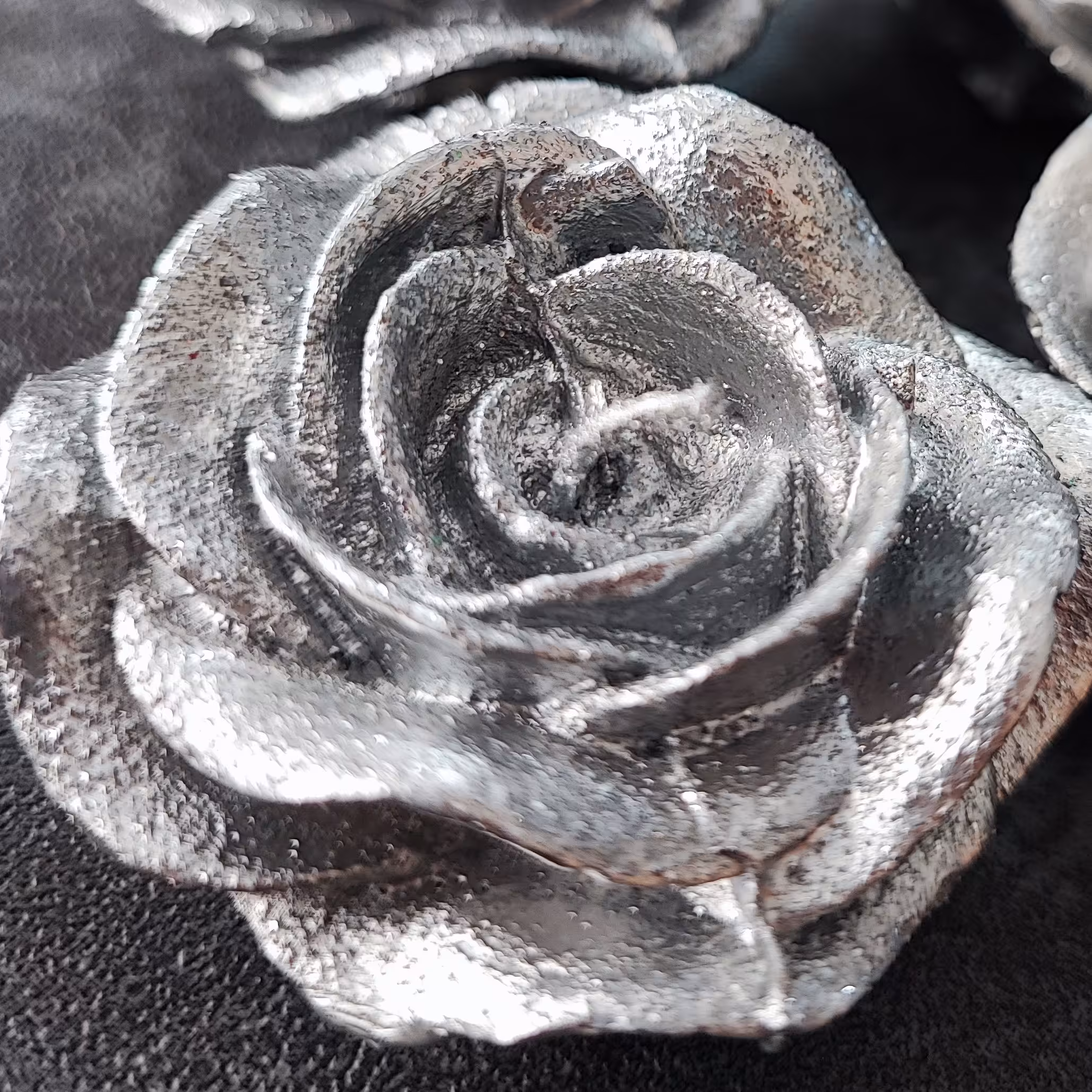 شمع طرح گل (در رنگبندی متنوع)