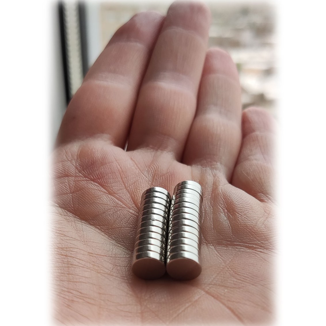 آهنربا نئودیمیوم  8x2 mm میلیمتر سوپر مگنت بسته 10عددی مگامگنت