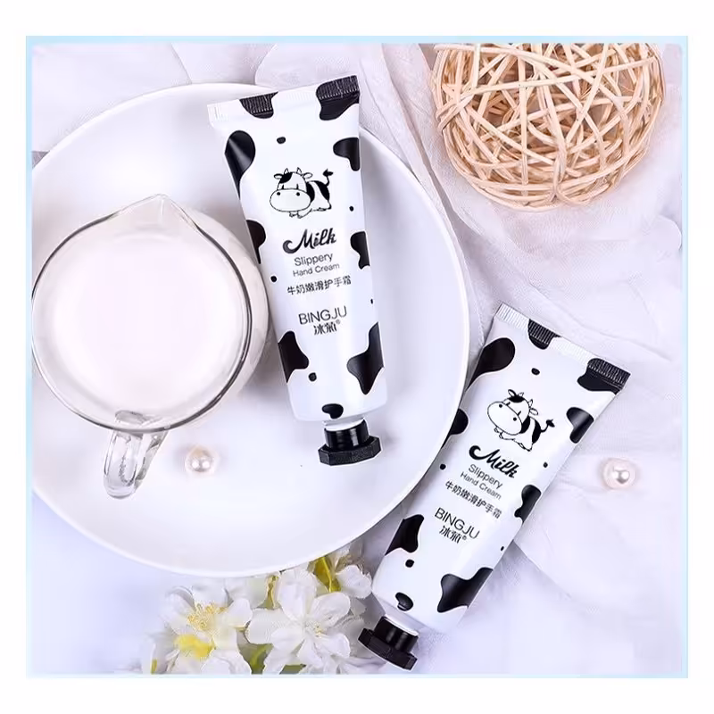 کرم آبرسان شیر گاو برند ایمیجیز 