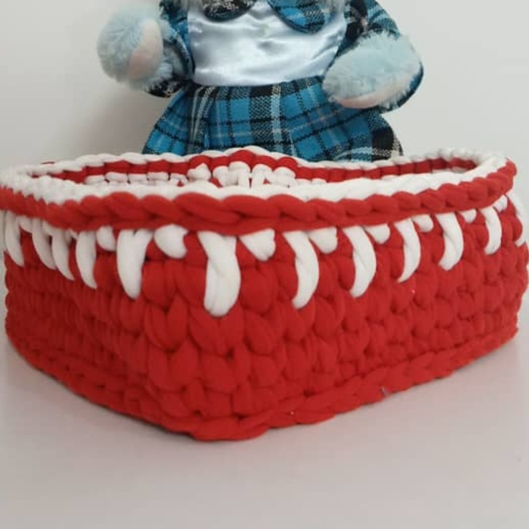 سبد قلب دو رنگ