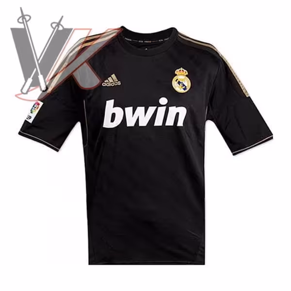 لباس دوم رئال مادرید 2012 یغه گرد کد 2302110