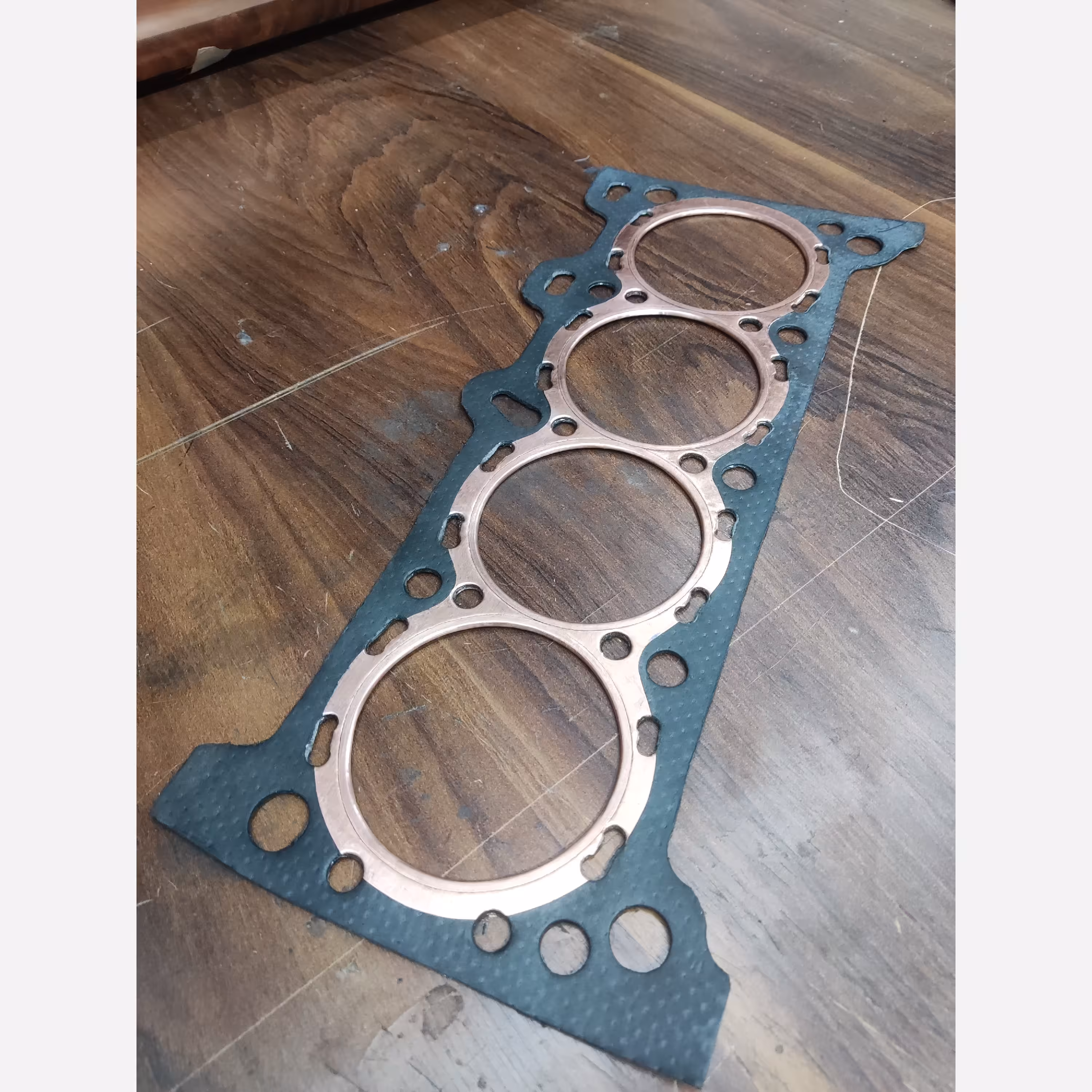 واشر سرسیلندر  مزدا 323 موتور bp (پس کرایه)