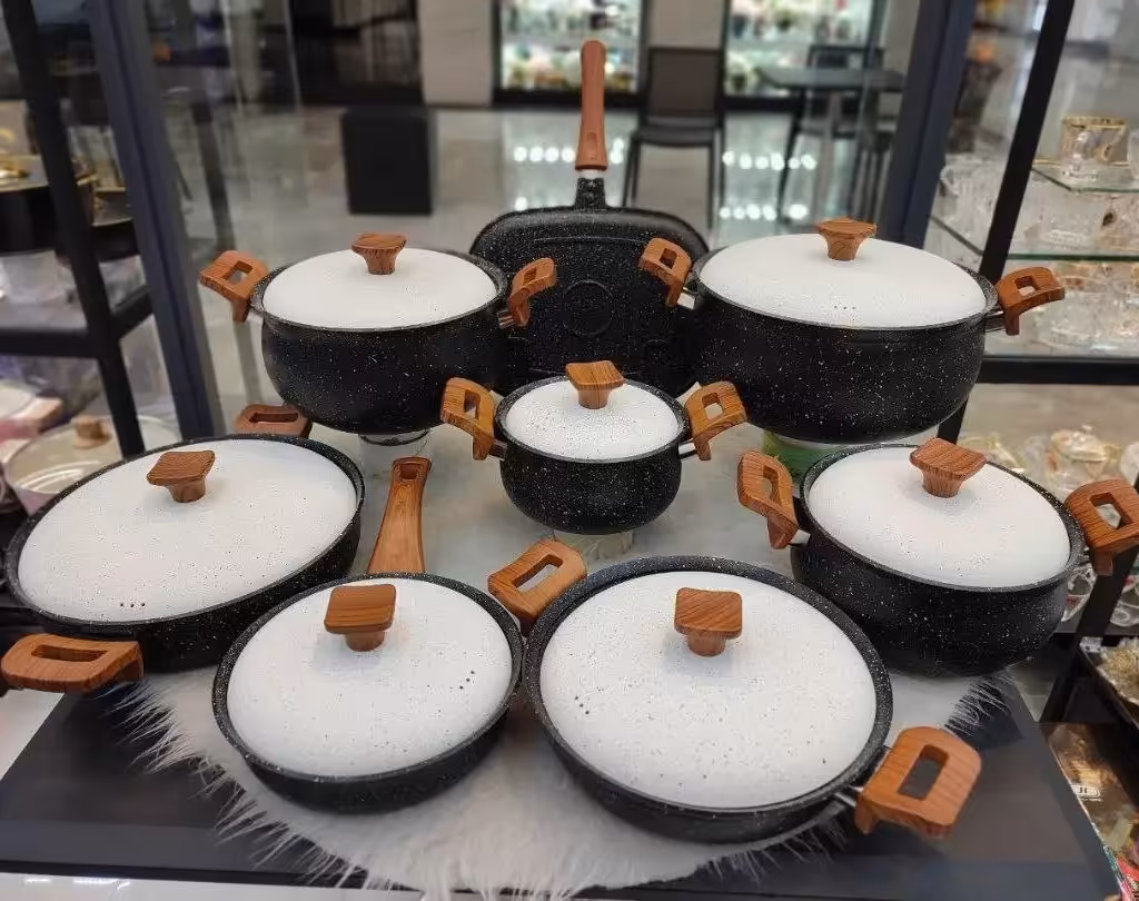 سرویس قابلمه 16پارچه هاناتک