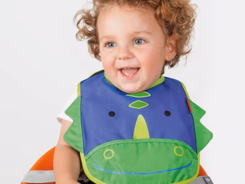 پیش بندکودک طرح اژدها skip hop