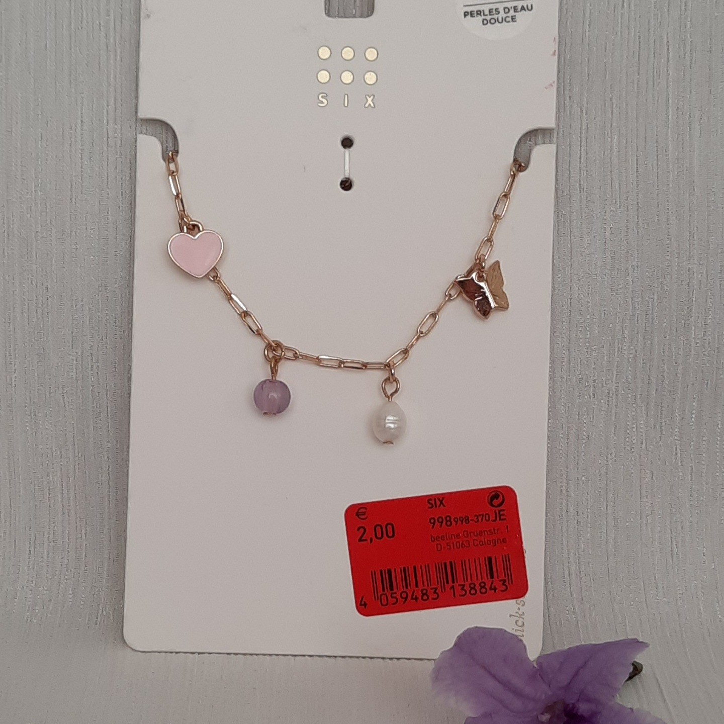 دست بند پروانه