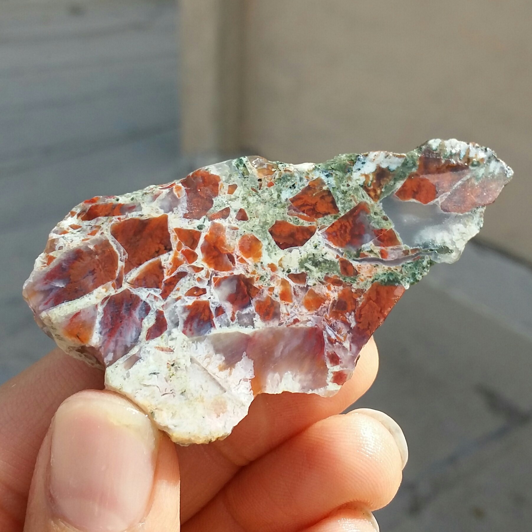 اسلایس سنگ راف عقیق و جاسپر موکاییت منظره دار بسیار زیبا و خاص 100 در 100 طبیعی  
کد 12055