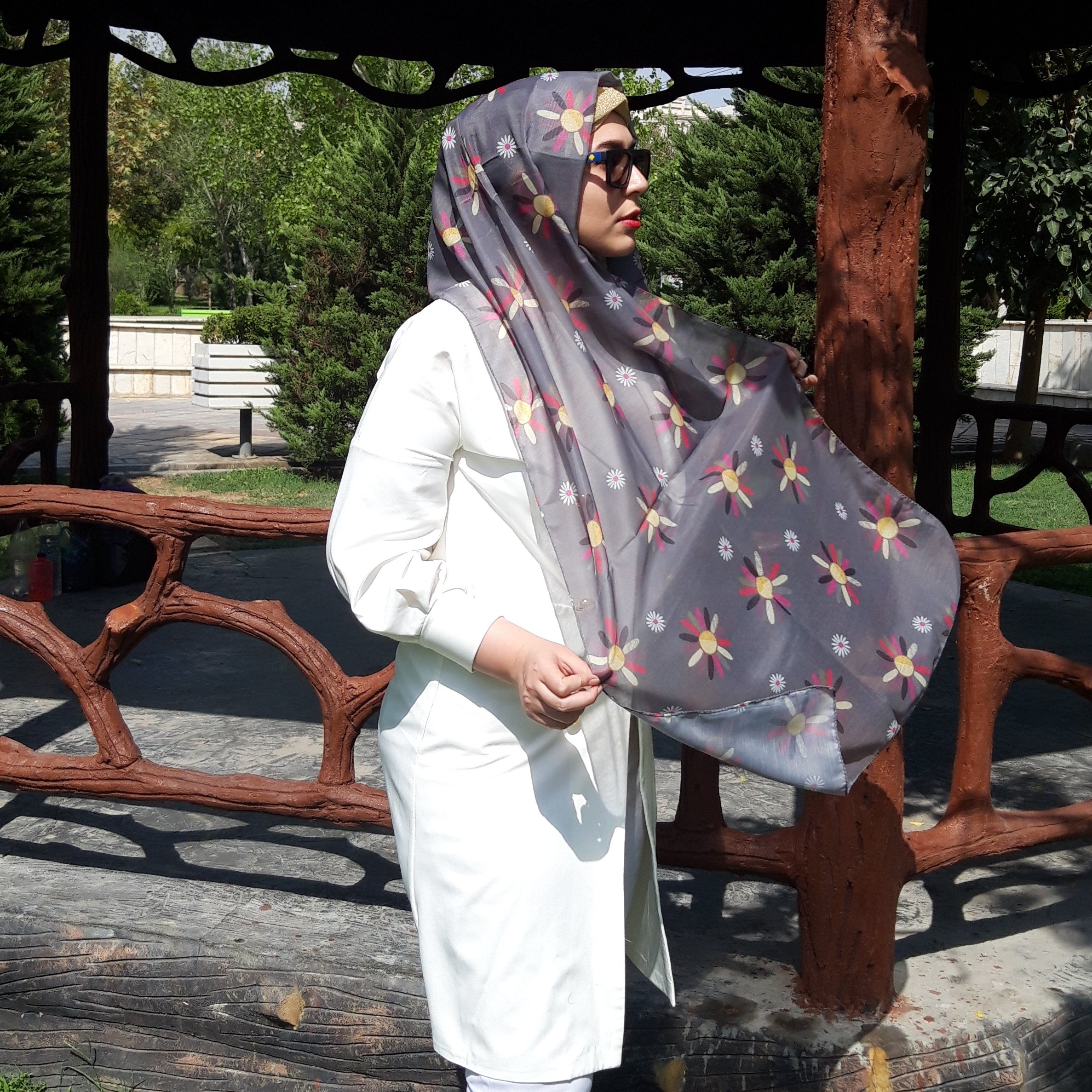 شال بابونه شال رنگی شیک و جدید و مدرن با کیفیت عالی