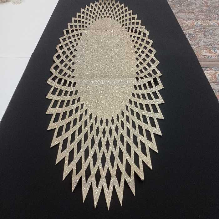 رانر میز غذاخوری شش و هشت نفره چرم اکلیلی مدل آفتابگردان 