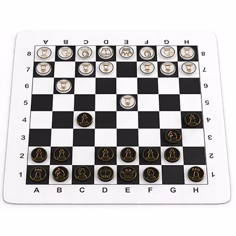 بازی شطرنج فرزین فکرآذین