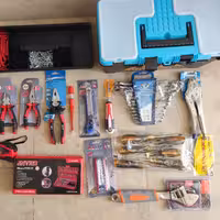 جعبه ابزار به همراه ابزارهای ضروری با کیفیت و قیمت استثنایی