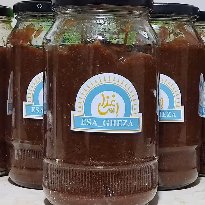 رب انار قجری  ترش و ملس 