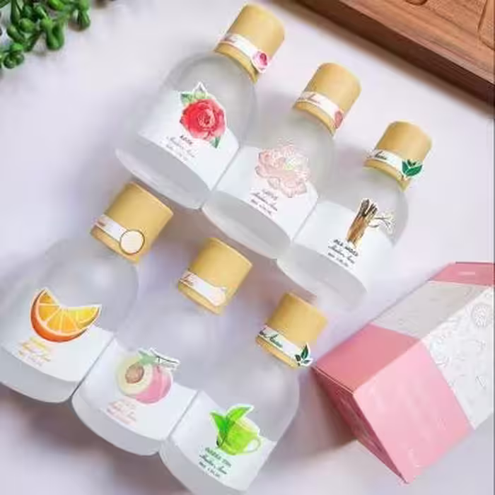 عطر بدن درب چوبی