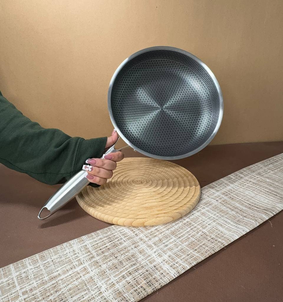 ماهیتابه دسته دار مدل زنبوری