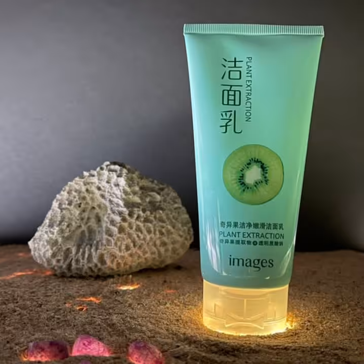 فوم شستشوصورت کیوی ایمیجز | فوم صورت کیوی ایمیجزماه گالری ماه