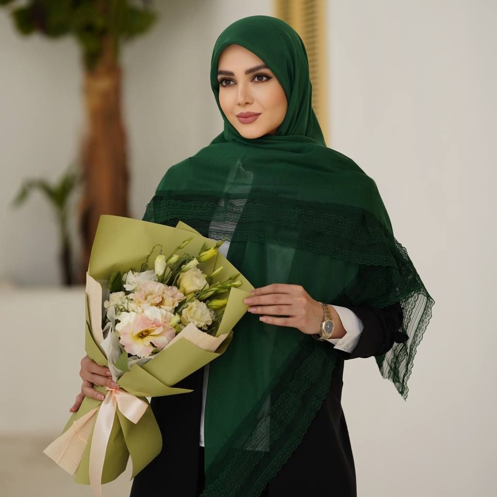 روسری دانتل دار سبز قواره 140