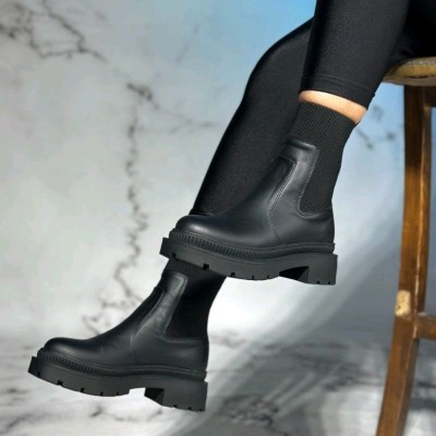 نیم بوت زنانه