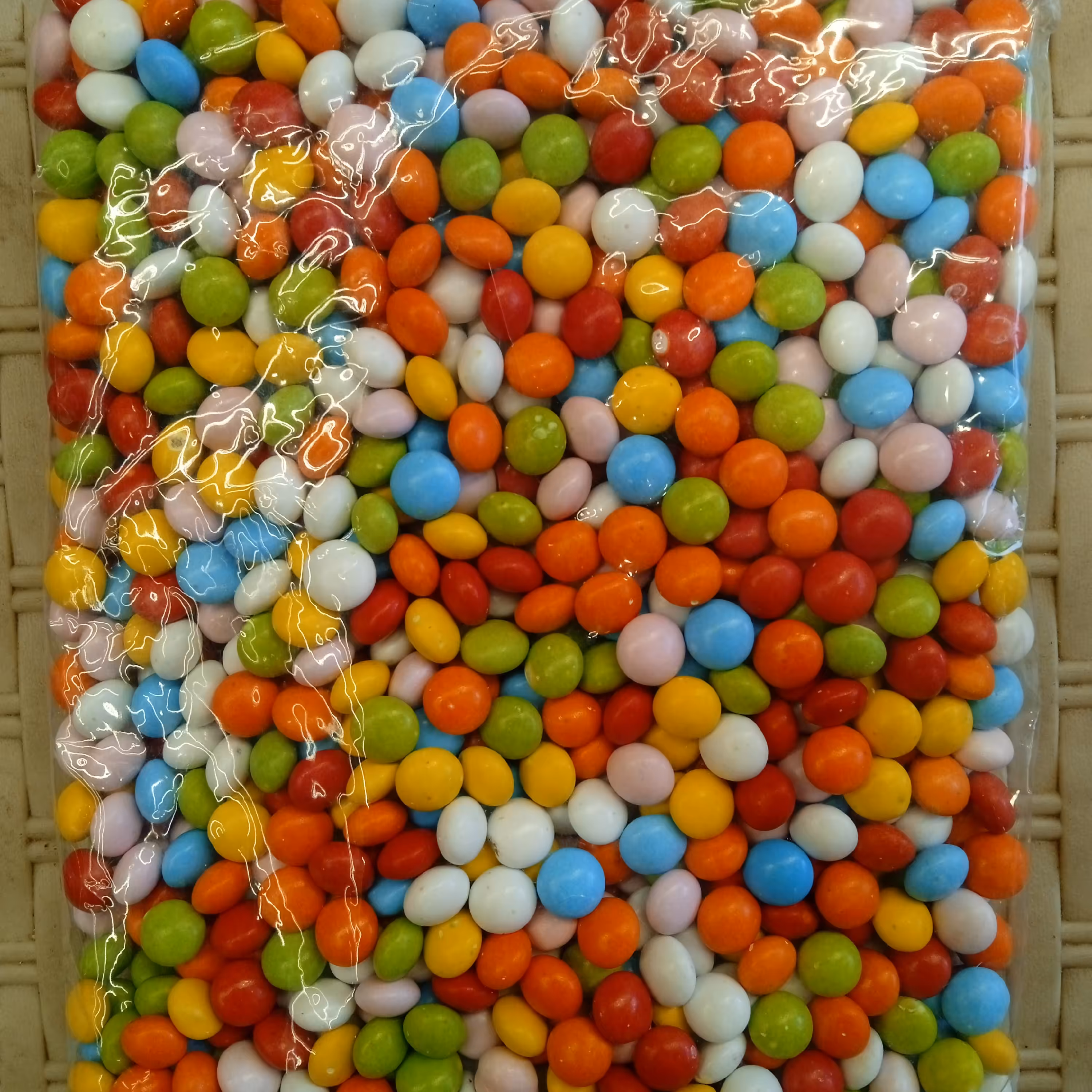 شکلات اسمارتیز  (500) گذمی بسته بندی شده درجه یک تازه 